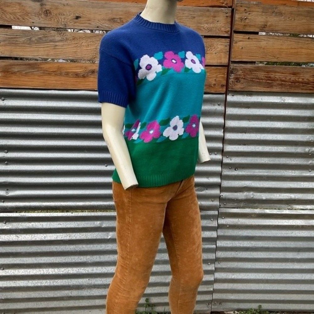 80’s Flower Power Sweater - Picture 5 of 8